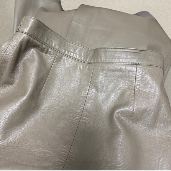Vintage Vakko Genuine Leather Midi Skirt - Taupe/Mushroom - Made in USA - Size 4 - Picture 8 of 8